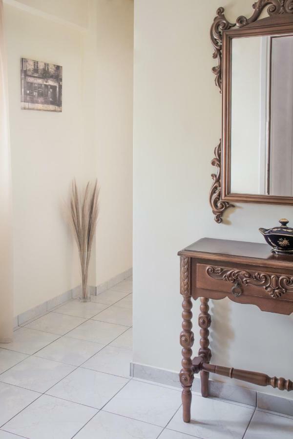 Artemis central apartment Corinthe Extérieur photo